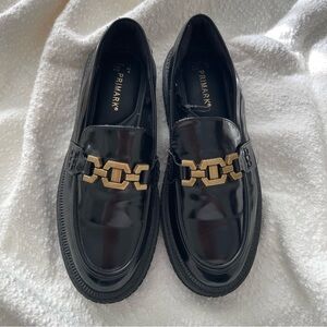 Primark Black Patent Loafers with Gold Chain Accent